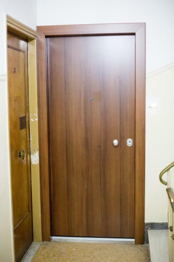 White Lux Apartment For 2 Vipgreece Athens Ngoại thất bức ảnh